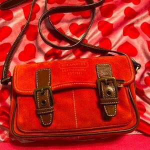 Beautiful suede Crossbody, a shade between brick and orange almost flawless